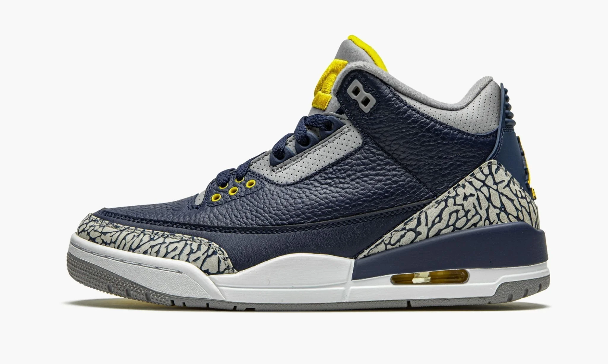 Jordan 3 Retro University of Michigan - Image 2